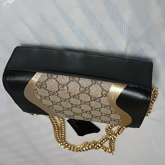 GUCCI Tricolor GG Supreme Canvas And Leather Medium Padlock Shoulder Bag - Picture 13 of 16